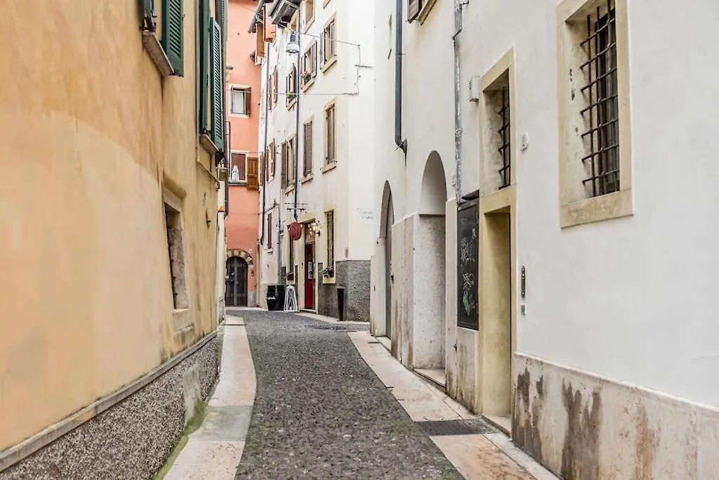 Residenza Angels @Piazzadelleerbe Apartman Verona